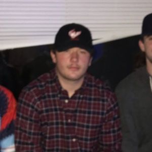 Meet your Posher, Thomaa